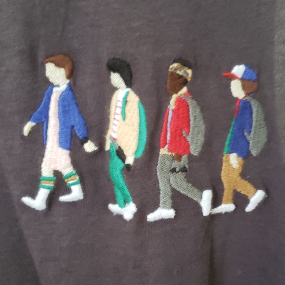 Shirt - Picture 3 of 4